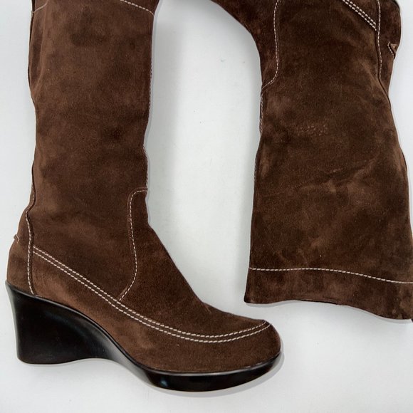 Crocs Dark Brown Suede Tall Boots Wedge Heels Sz 10.5 - Picture 7 of 8